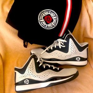 D Rose 🏀 Bundle!!! XL shorts and snkrs in sz. 11!